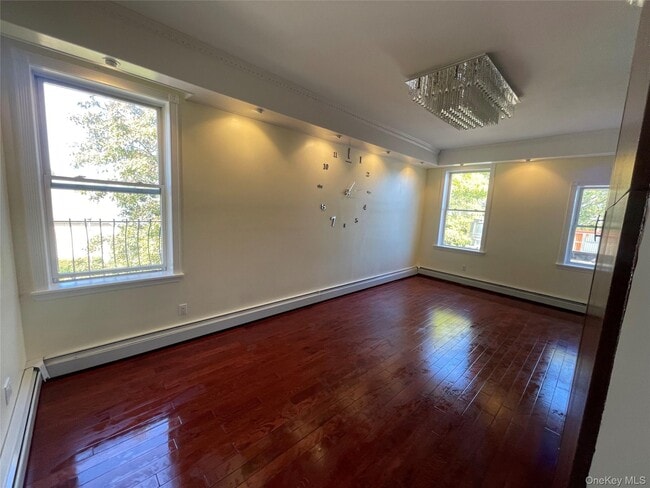 Foto del edificio - 221 Bedford Ave