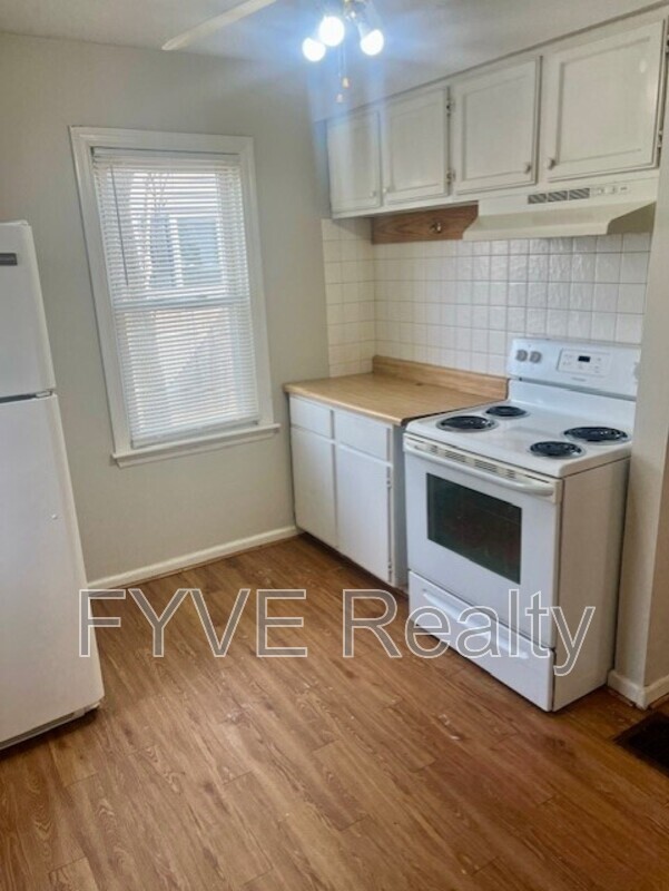 Foto principal - 1218 Abner Ave