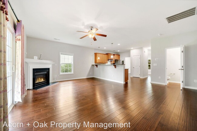 Foto del edificio - 5 br, 3.5 bath House - 3408 Alman Dr