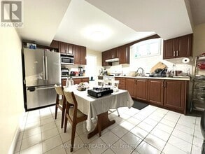 Building Photo - 68 Wedgewood Dr