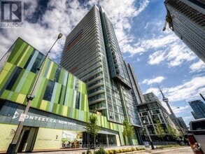 Building Photo - 170-1170 Fort York Blvd