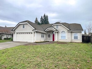 Building Photo - 5200 Francesca St