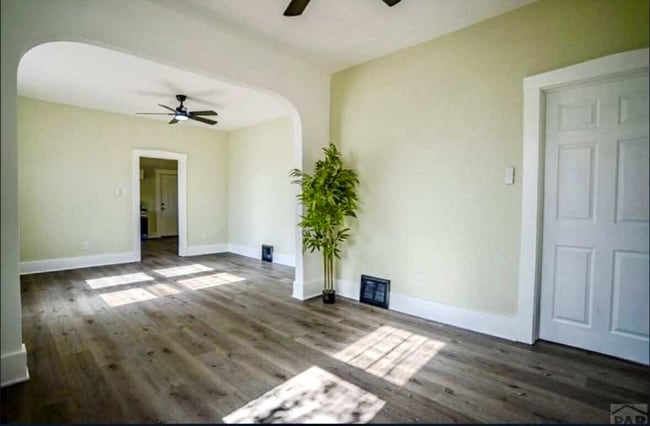 Building Photo - 1729 E Abriendo Ave