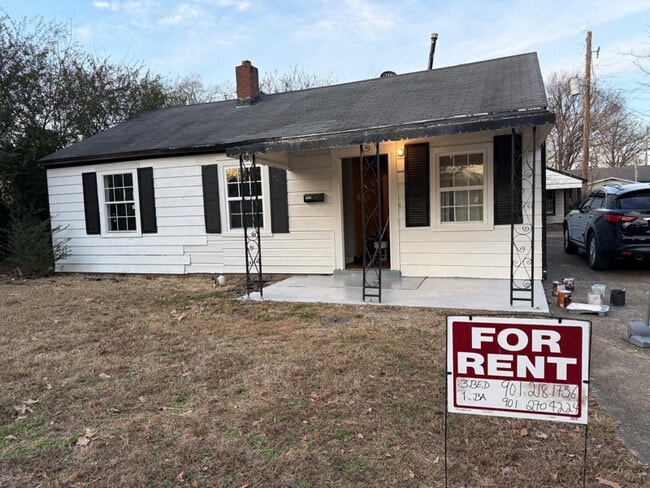 Building Photo - 3922 S Rossiland Cir