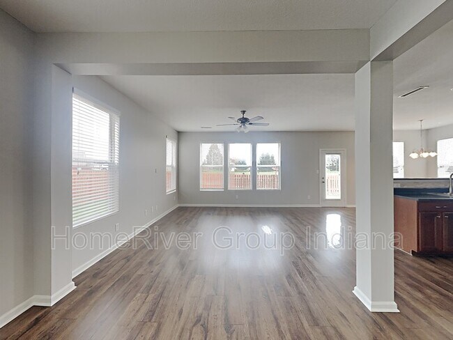 Building Photo - 3863 Tartan Trail