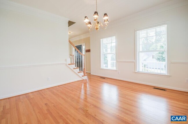 Building Photo - 965 Charter Oaks Dr