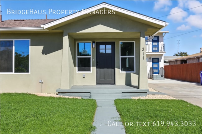 Building Photo - 211 Hensley-