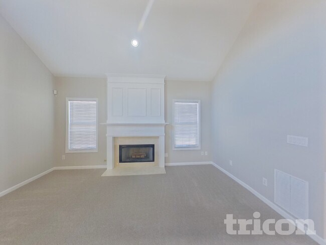 Foto del edificio - 7180 Thoreau Cir