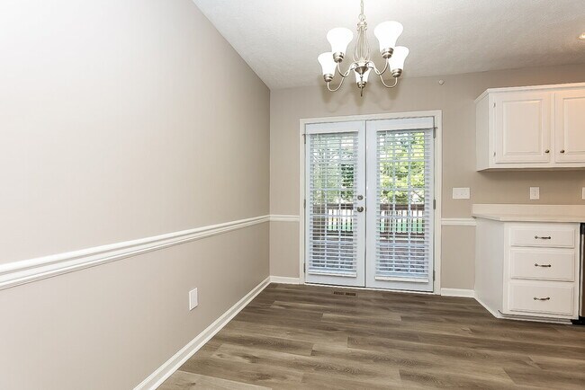Building Photo - 1530 River Rock Blvd