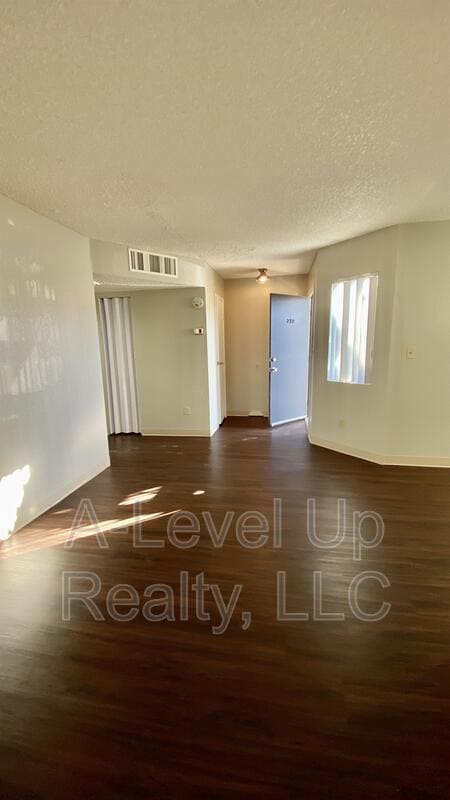 Building Photo - 232 W Laguna St