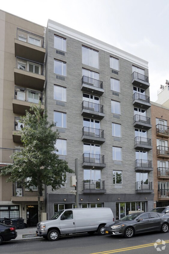 Primary Photo - 812 Myrtle Ave