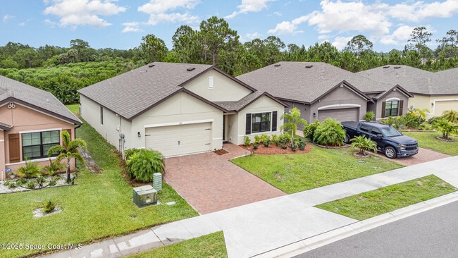 Building Photo - 975 Remington Green Dr SE