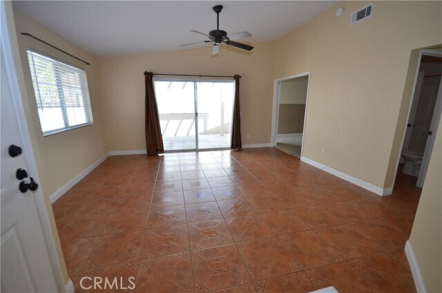 Foto del edificio - 28128 Calle Vallarta