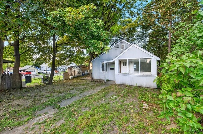 Foto del edificio - 308 Nelson Ave