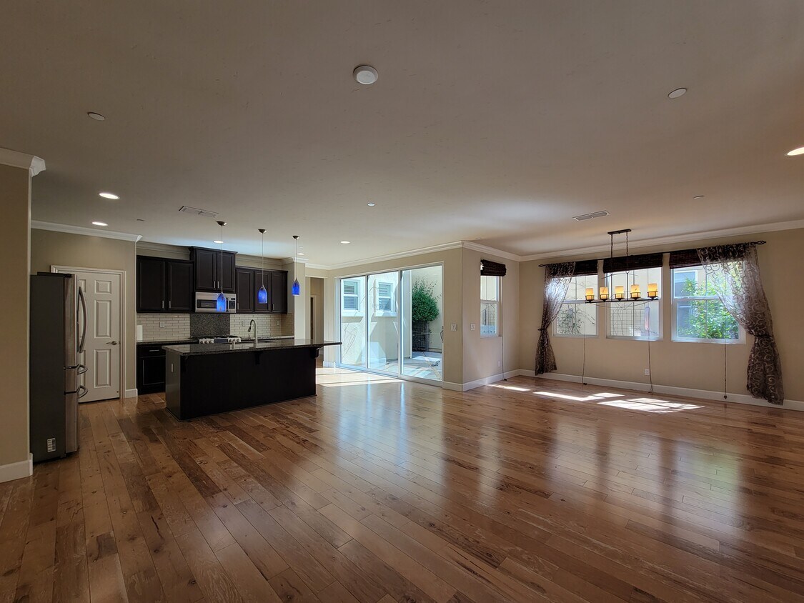 Foto principal - 1609 Bonanza Ln