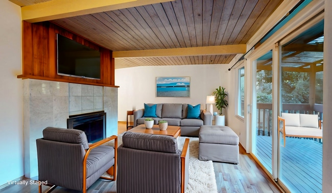 Foto del edificio - 3 Bedroom Home in Richmond Highlands