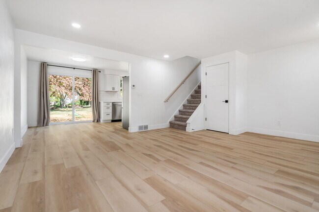Building Photo - 13602 Marlene Ave NW