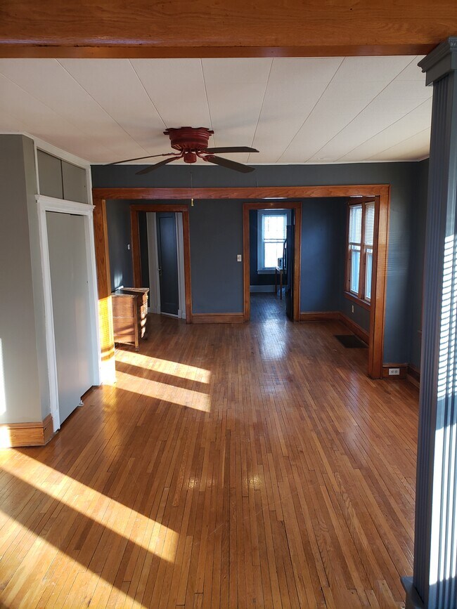 Foto del interior - 3231 Ulysses St NE