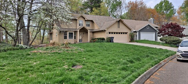 Photo - 1401 Francis Station Dr House