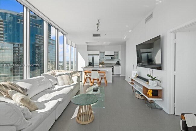 Building Photo - 888 Biscayne Blvd