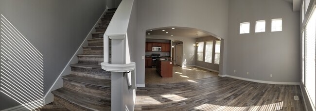 Foto del edificio - 7334 Shelby View Dr