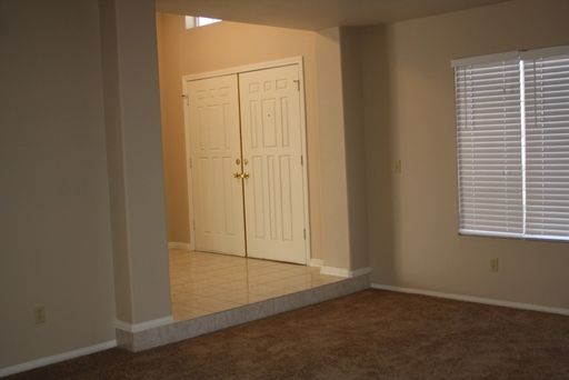 Building Photo - Beautiful 2 Story Home in the Southwest