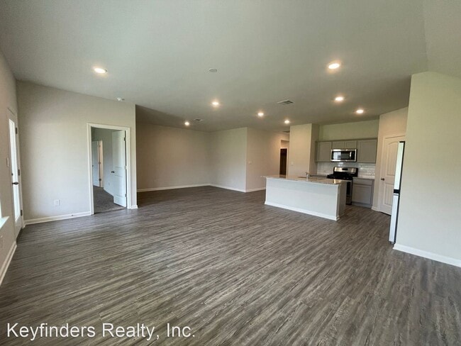 Building Photo - 4 br, 2 bath House - 629 Correns  Lane