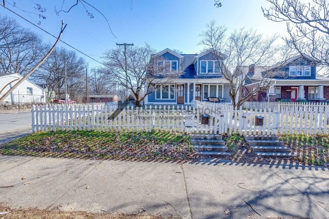 Building Photo - 628 Shelby Ave