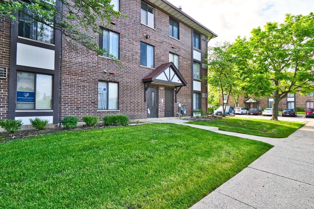 Building Photo - 1012 Centurion Ln