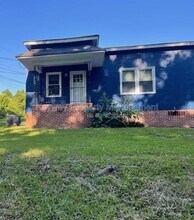 Building Photo - 302 Crystal Lake Dr