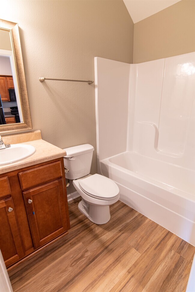 Foto del edificio - 2202 Del Carmel Way