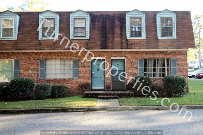 Foto del edificio - 1900 Devonwood Dr