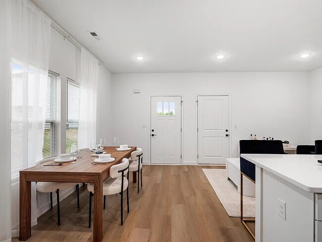 Foto del edificio - 126 Parris Bridge Rd