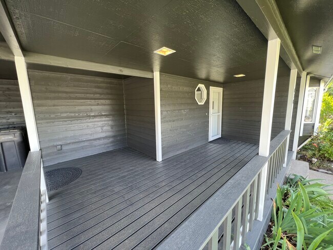 Foto del edificio - 610-612 12th St NE