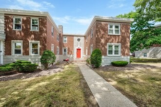 Building Photo - 23 Newman Rd