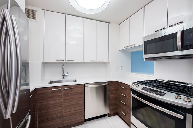 Building Photo - 240 East 86th St