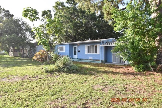 Building Photo - 818 49th Ave N