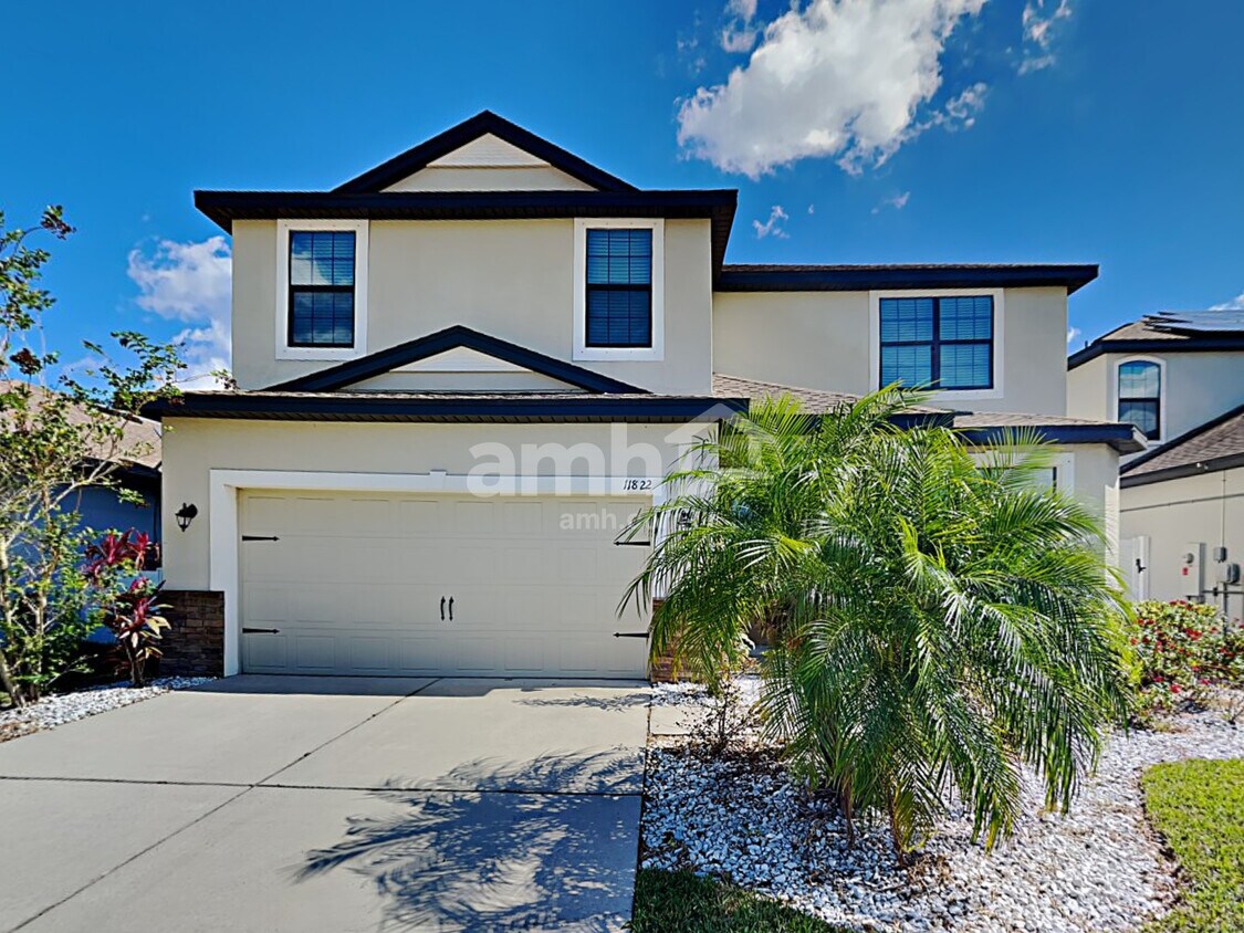 Foto principal - 11822 Thicket Wood Dr
