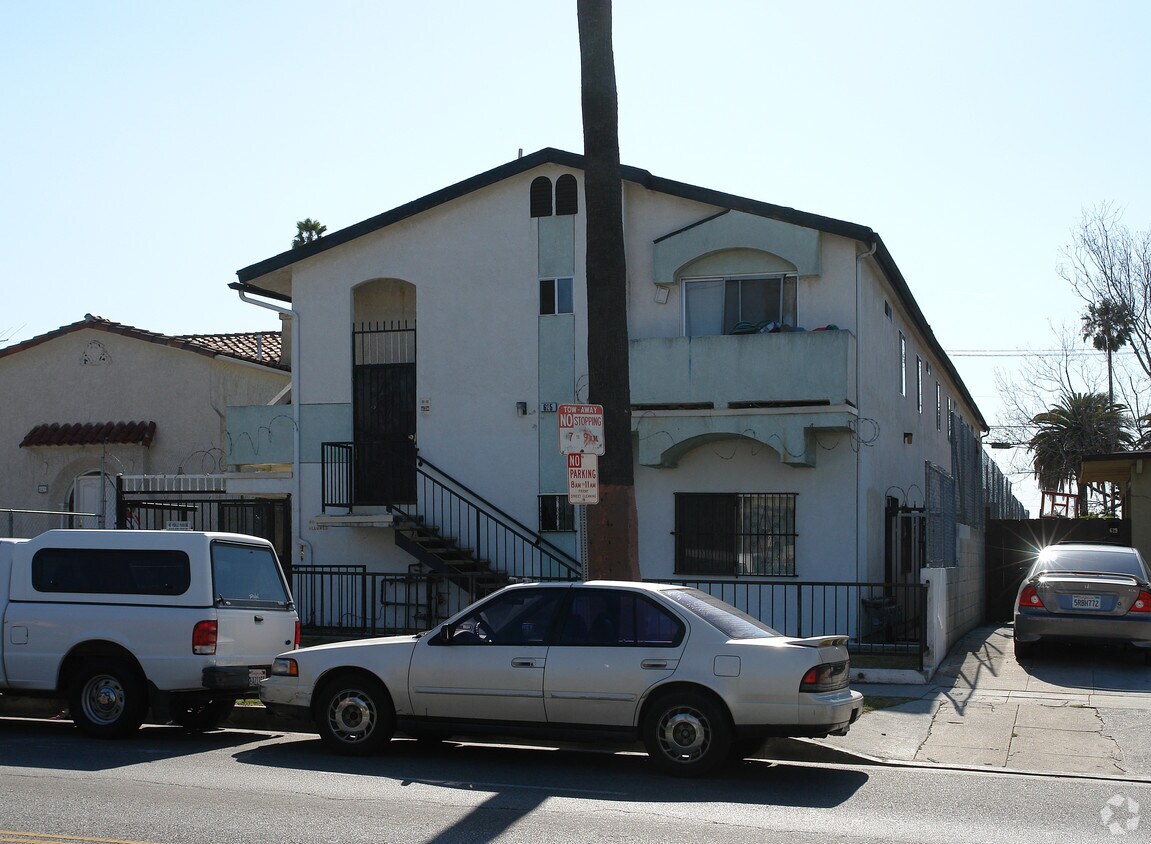 Building Photo - 625 N Normandie Ave