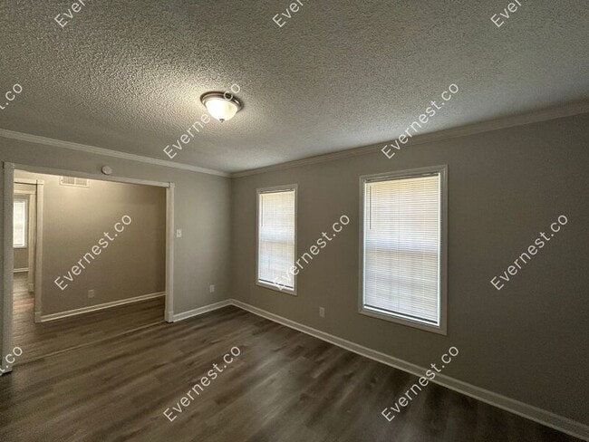 Building Photo - 3125 Walpole Ave