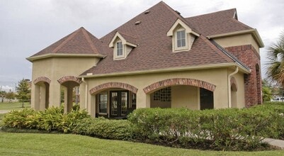 Building Photo - 3102 W Bay Area Blvd