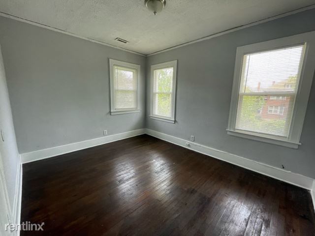 Building Photo - 3 br, 1 bath House - 2494 Hazelwood St Apa...