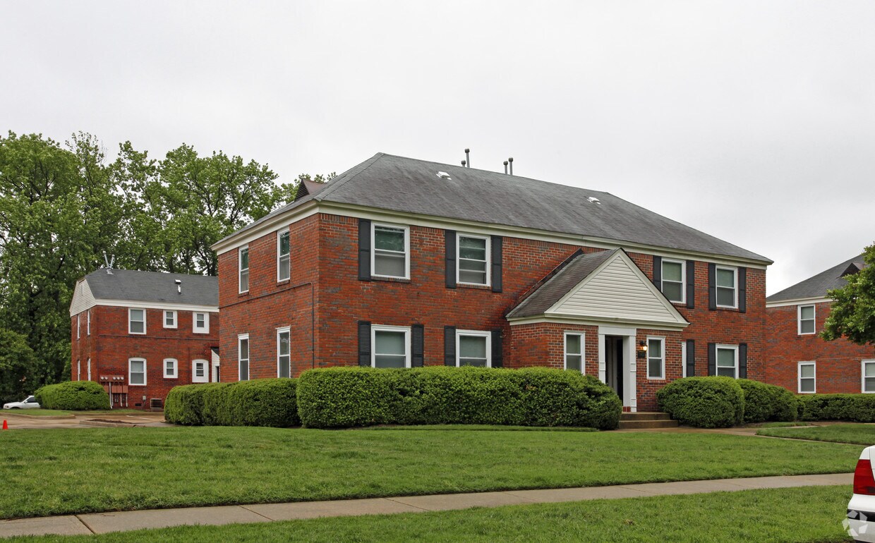 Archers Green Apartments in Norfolk, VA
