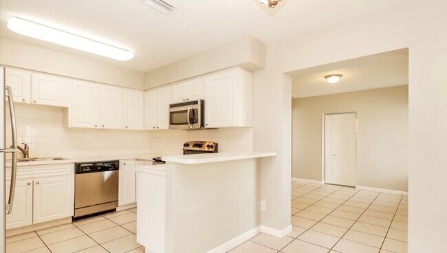 Foto del edificio - 4200 Huntington St NE