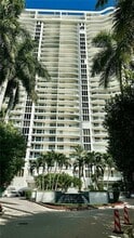 Building Photo - 7000 Island Blvd