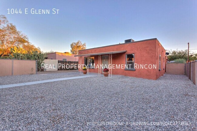 Foto del edificio - 1044 E Glenn St