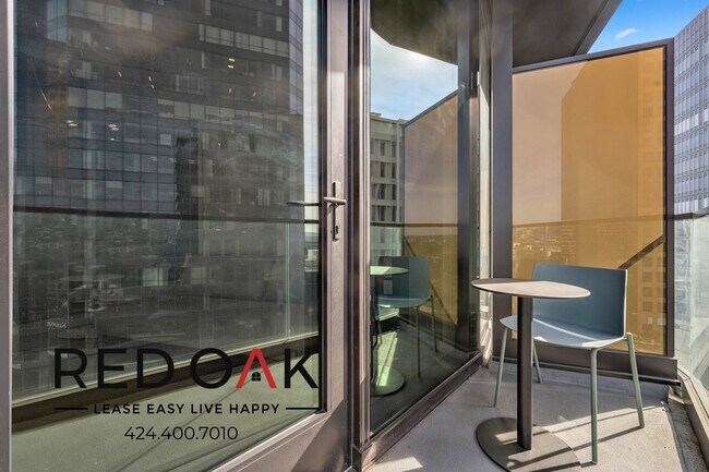 Foto del edificio - 6401 Wilshire Blvd