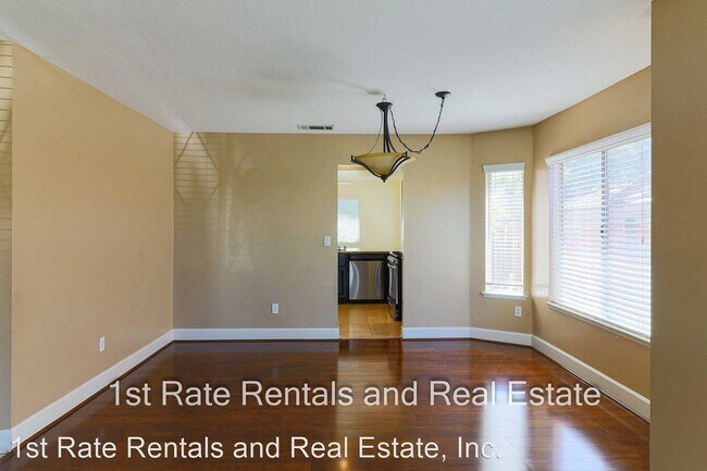 Building Photo - 4 br, 3 bath House - 24039 Royale St.