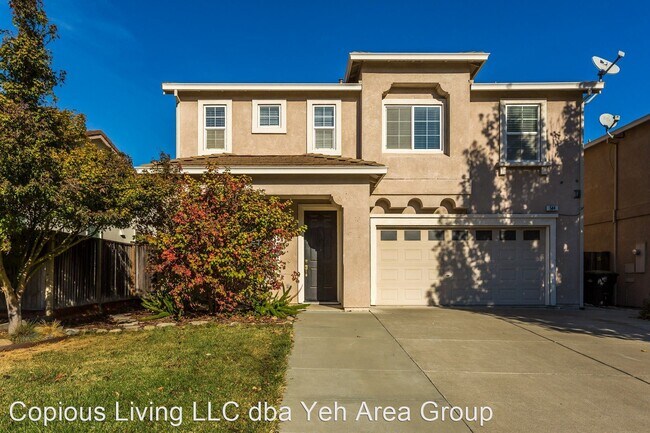 Building Photo - 4 br, 3 bath House - 544 River Rd