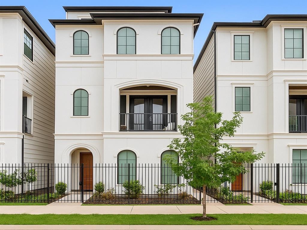 Foto principal - 2769 Freund St